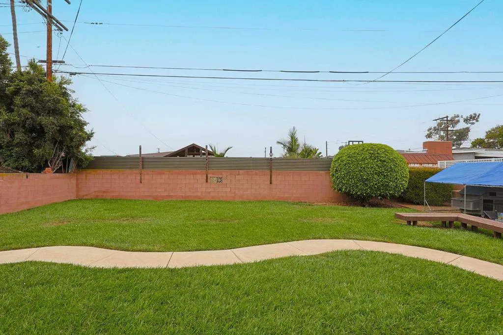 https://cdn.realtyfeed.com/cdn/127/306786504/6e31629ac10f17f74f59ca3a2ce690d1.webp