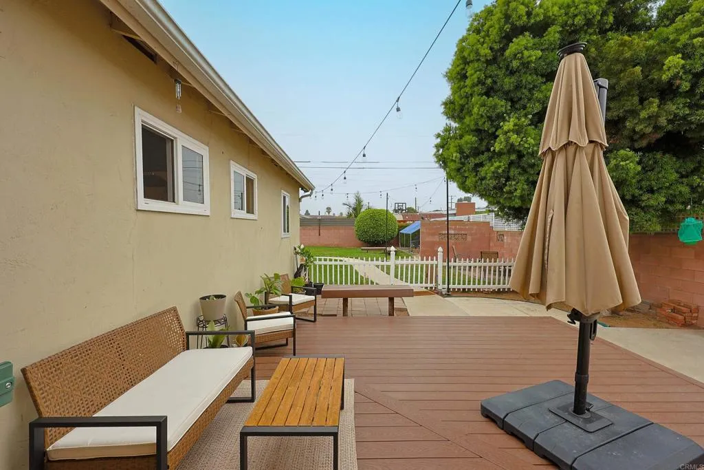 https://cdn.realtyfeed.com/cdn/127/306786504/f6c2455d4c8646a87defc1104e8fa413.webp