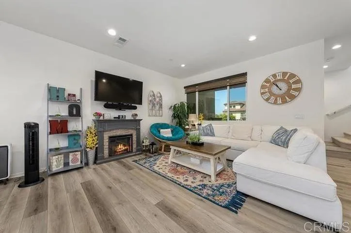 Photo #5: PTP2605973 Listing: Photo #5
