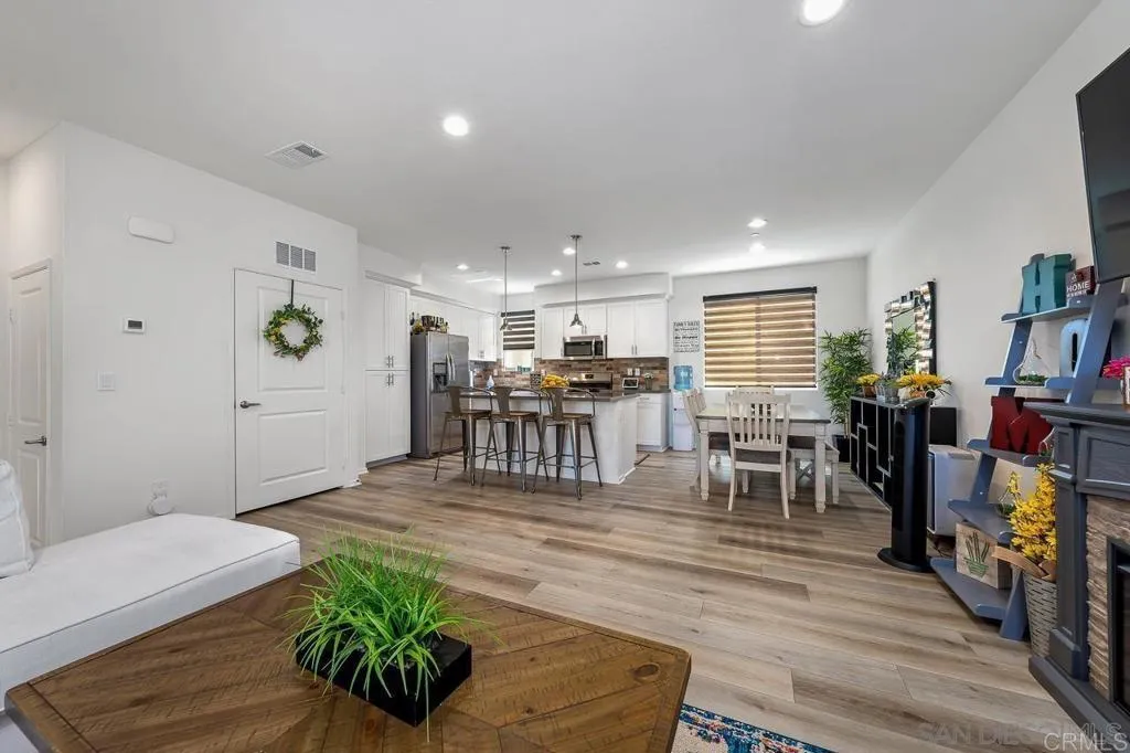 Photo #3: PTP2605973 Listing: Photo #3
