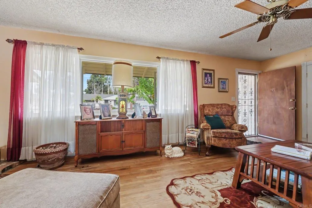 https://cdn.realtyfeed.com/cdn/127/306786599/0615f124ba69931248b8a2e4669274d7.webp