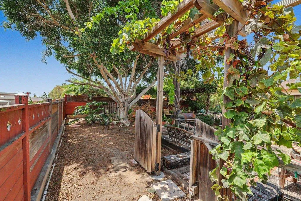 https://cdn.realtyfeed.com/cdn/127/306786599/062260e8c53d050084fb90eb81779944.webp