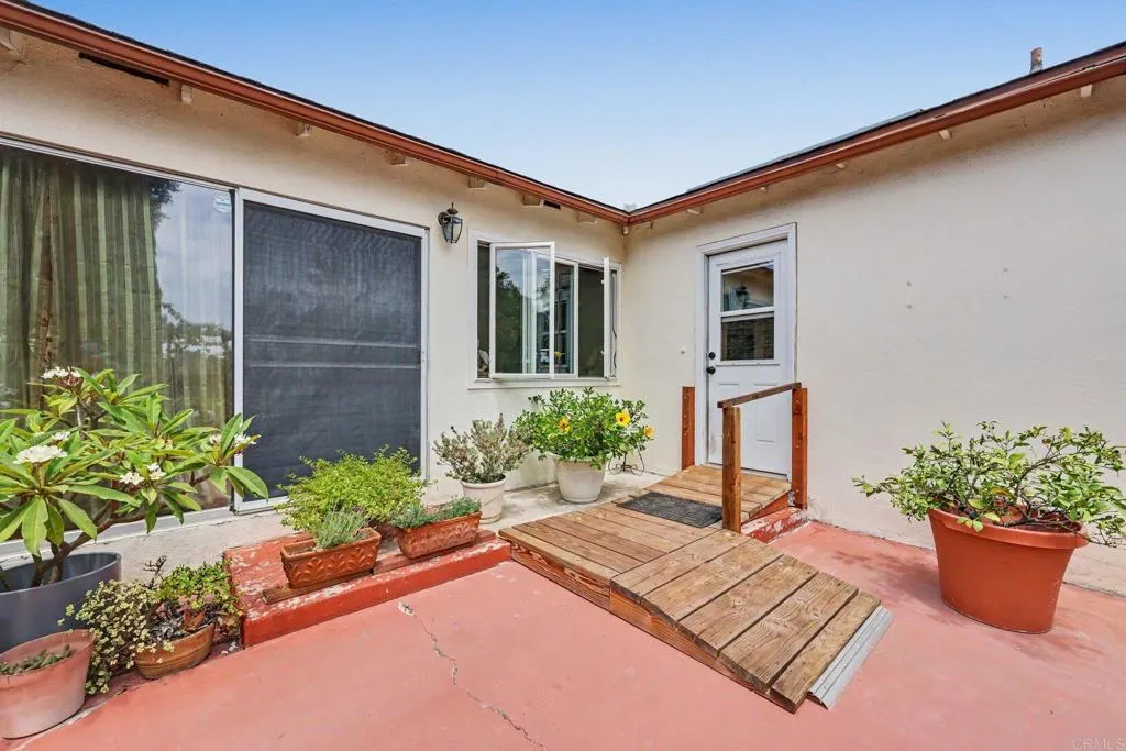 https://cdn.realtyfeed.com/cdn/127/306786599/26e921b2201313b7adc17ffedb57ea26.webp