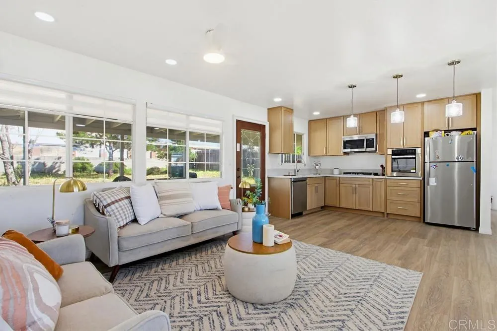 https://cdn.realtyfeed.com/cdn/127/306786600/6a9f28886c4bb4c1e7afd74fbc8111f2.webp