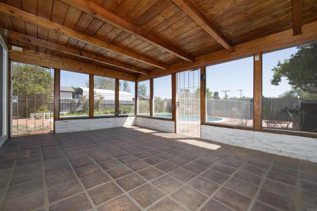 https://cdn.realtyfeed.com/cdn/127/306786635/498208a657b11bbc92cc1fd4b7d3a2a5.webp