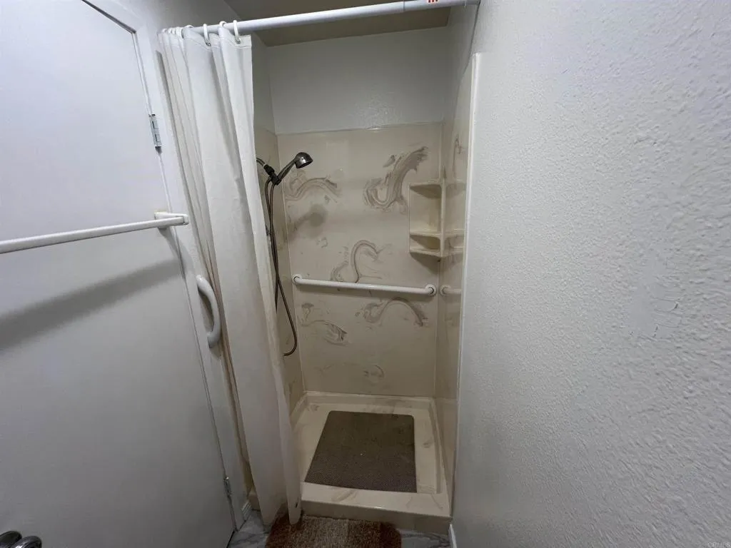 Photo #11: PTP2605980 Listing: Photo #11