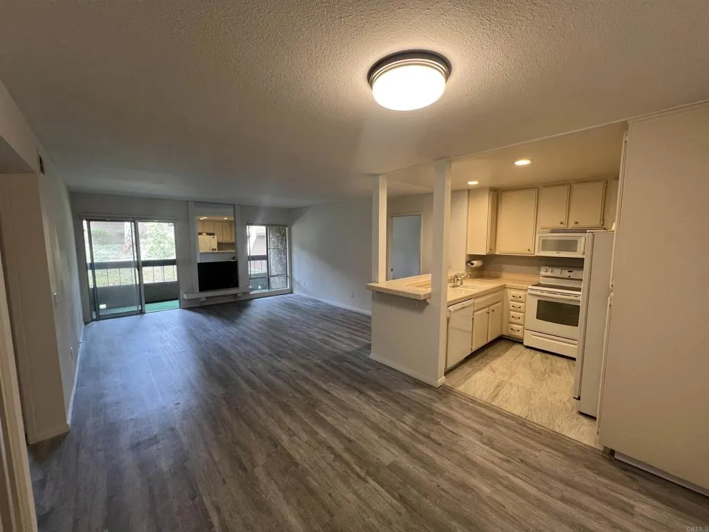 Photo #3: PTP2605980 Listing: Photo #3