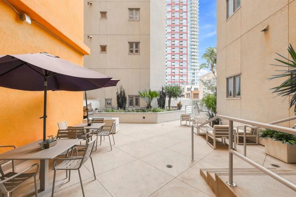 Photo #25: PTP2605979 Listing: Photo #25