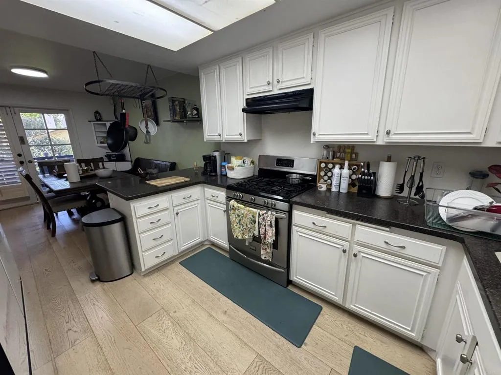Photo #6: PTP2605982 Listing: Photo #6