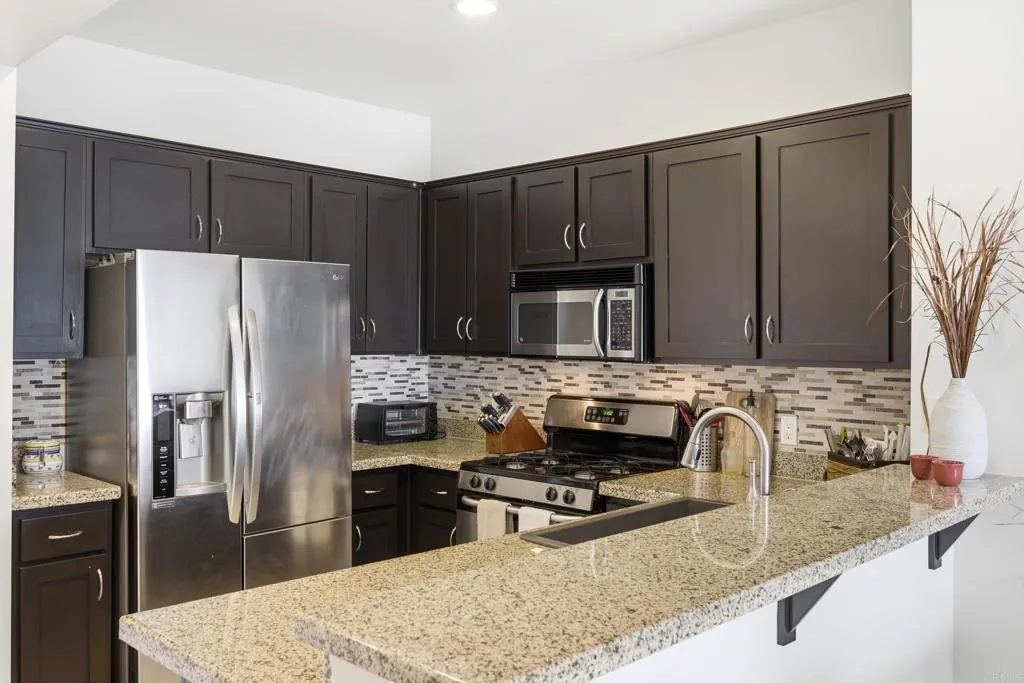 Photo #15: PTP2605983 Listing: Photo #15