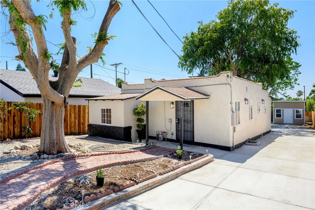 Sunland, CA 91040
