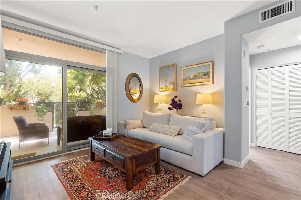 Playa Vista, CA 90094