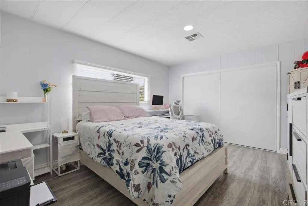https://cdn.realtyfeed.com/cdn/127/306786766/322a1157ad2c02dc45b92b8c3283fac5.webp