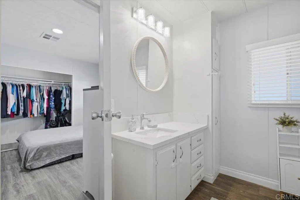 https://cdn.realtyfeed.com/cdn/127/306786766/34490b56c557e6162bb45ea0a6d21c84.webp