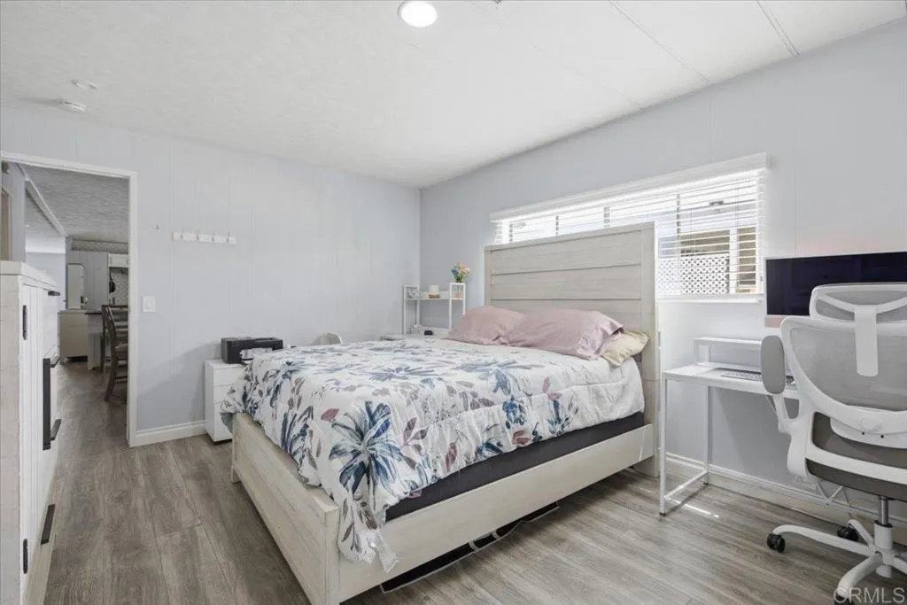 https://cdn.realtyfeed.com/cdn/127/306786766/f390dcfe766f3d6f3e34df38846171e2.webp