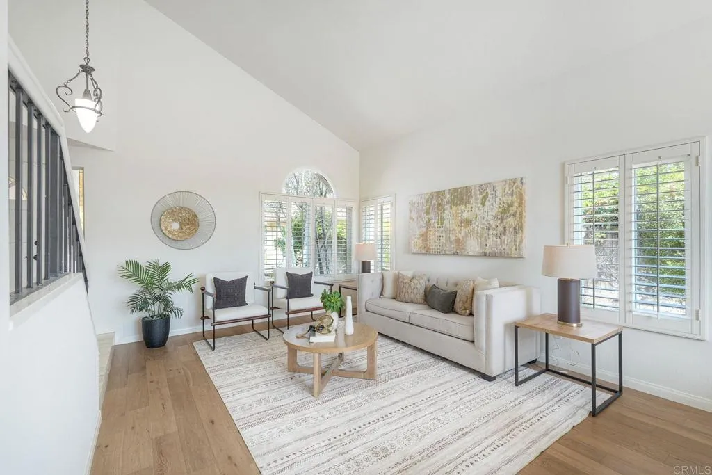 https://cdn.realtyfeed.com/cdn/127/306786779/03b7d4acd6ae379631b445b6056c56f9.webp