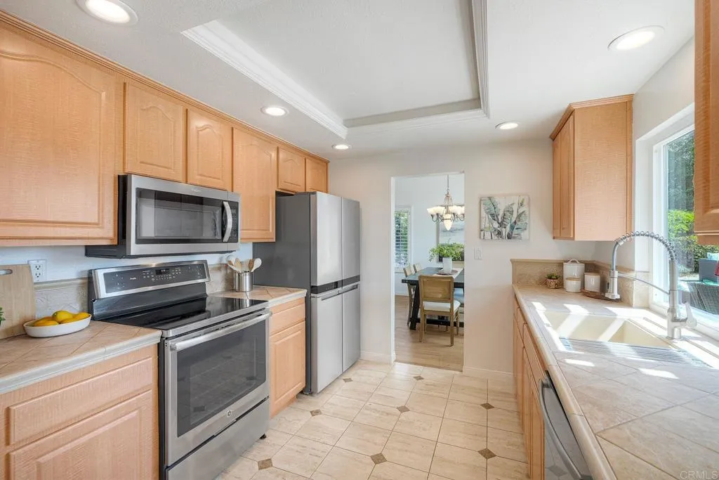 https://cdn.realtyfeed.com/cdn/127/306786779/bd43f675d9ccfaf95bce0fb69102127b.webp
