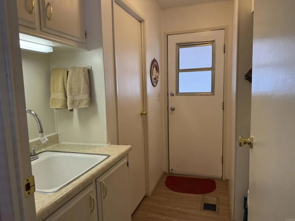 https://cdn.realtyfeed.com/cdn/127/306786794/0041de15af9a3cd6e2d1afb5c172acb6.webp