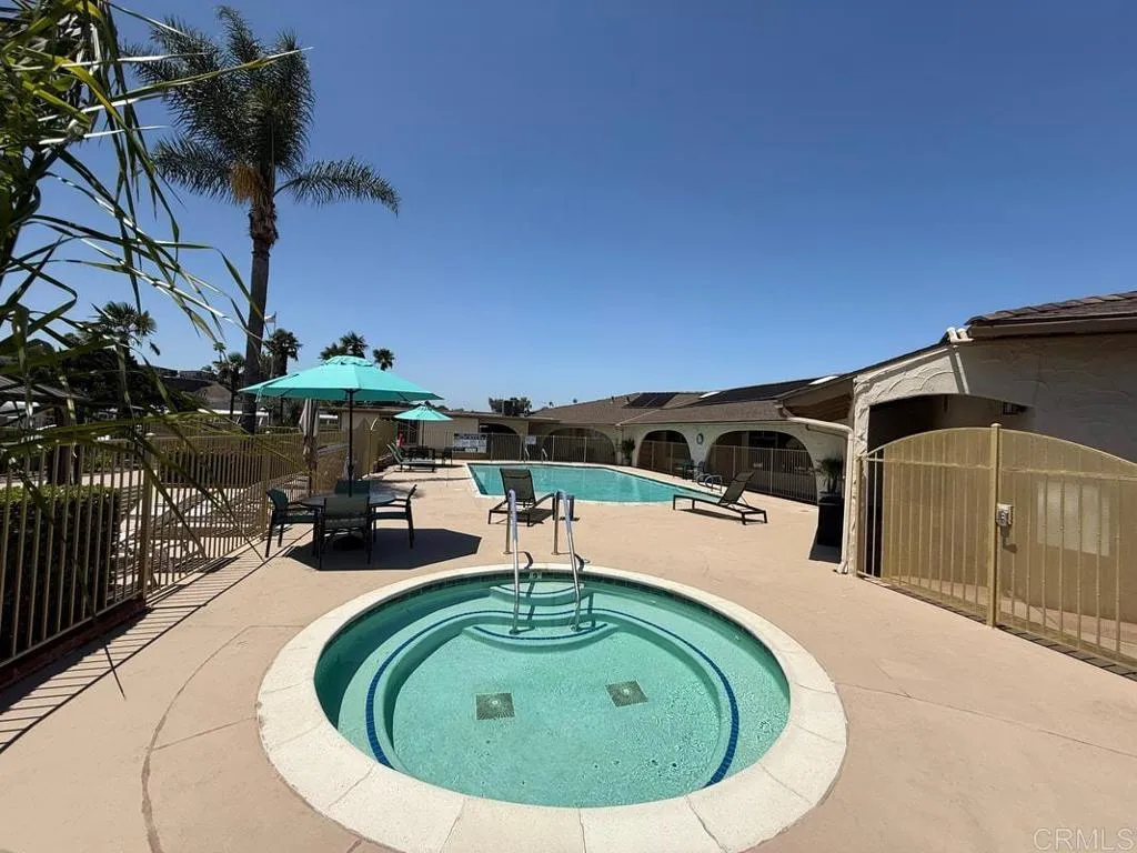 https://cdn.realtyfeed.com/cdn/127/306786794/bd7a41e0f97685fe3b21130c8ead6ba7.webp