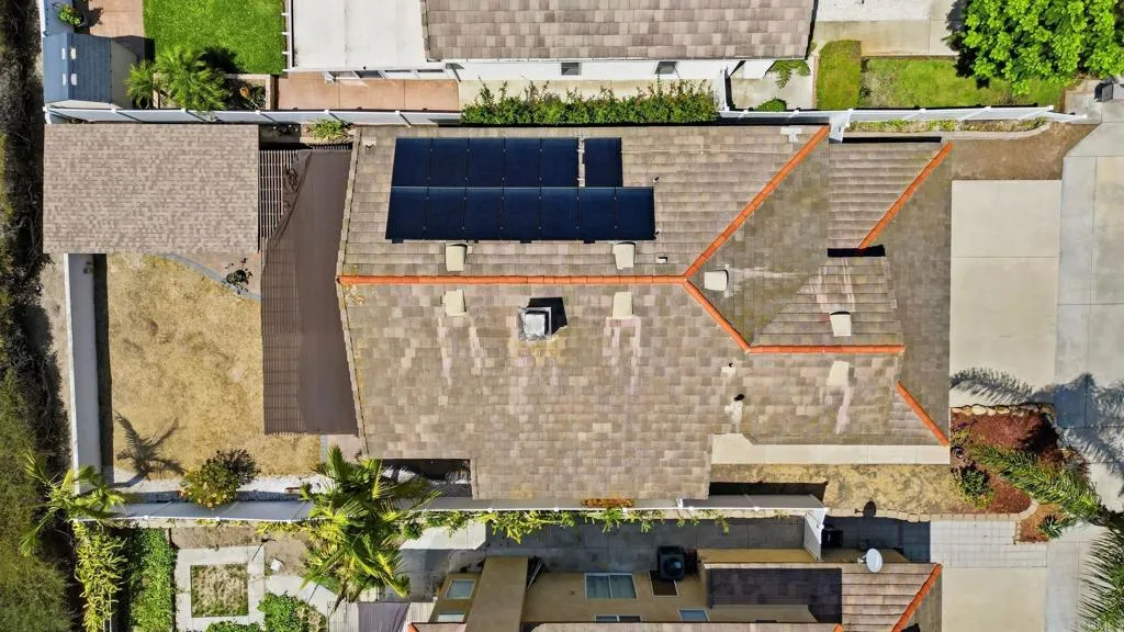 https://cdn.realtyfeed.com/cdn/127/306786808/069e2be8b7b58c5ab82dc1b7ef2dc3aa.webp