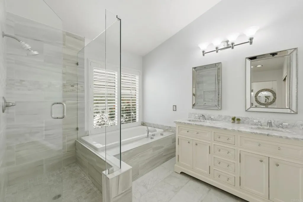 https://cdn.realtyfeed.com/cdn/127/306786808/4c8d0e77729b72f462ff9aa60fcb2c2c.webp