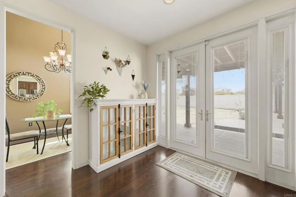 https://cdn.realtyfeed.com/cdn/127/306786808/92fbccd0effa327b9b0250d7c354d025.webp