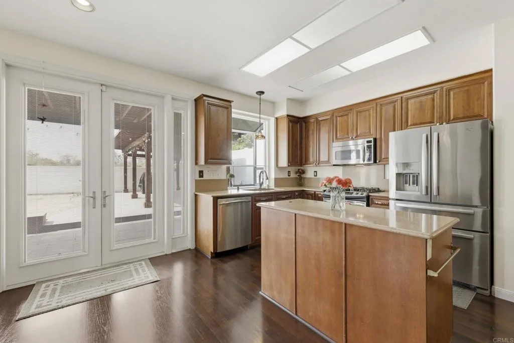 https://cdn.realtyfeed.com/cdn/127/306786808/b111187ba081b47c9ff641d22c94b8e0.webp