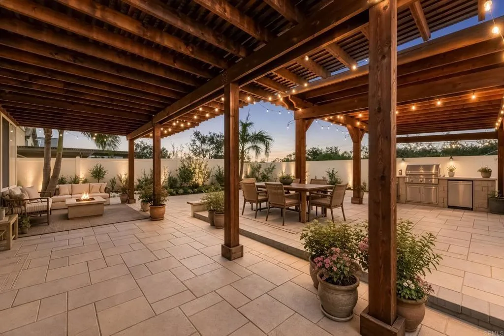 https://cdn.realtyfeed.com/cdn/127/306786808/b23c2c2651ee0513593d60501ae31aaf.webp