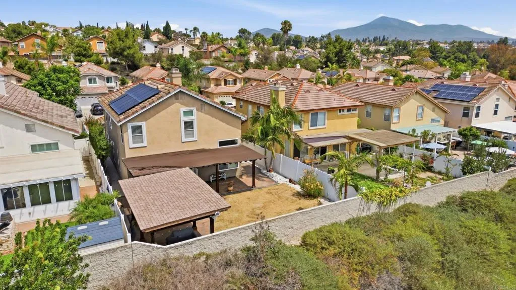 https://cdn.realtyfeed.com/cdn/127/306786808/fb1cdec5afbdbccad98b1c736a9e13da.webp