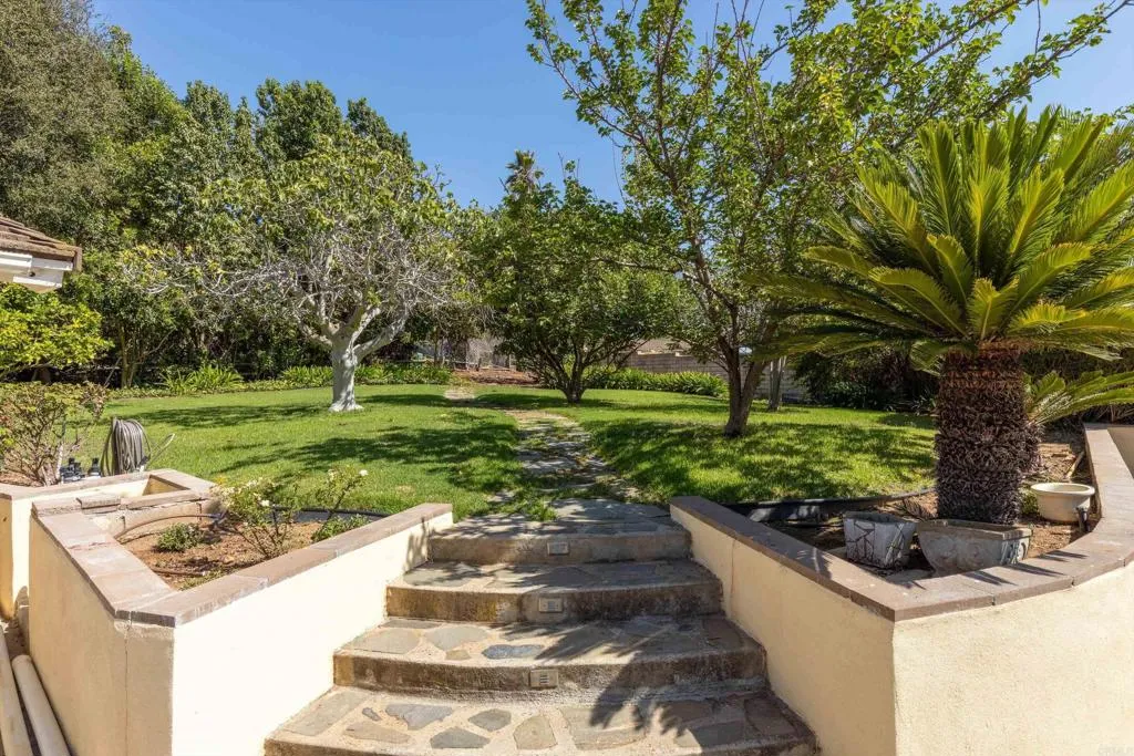 https://cdn.realtyfeed.com/cdn/127/306786854/349c525ed6e59a35ac9d8cb255f9db1b.webp
