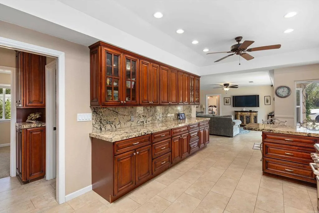 https://cdn.realtyfeed.com/cdn/127/306786854/cc812e7486da1db6b58401400957fdb6.webp