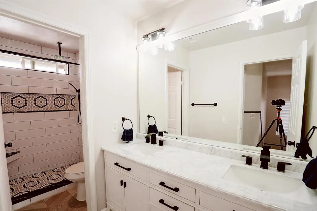 https://cdn.realtyfeed.com/cdn/127/306786862/70963acb4ae598c070bcf2999b6a0de4.webp