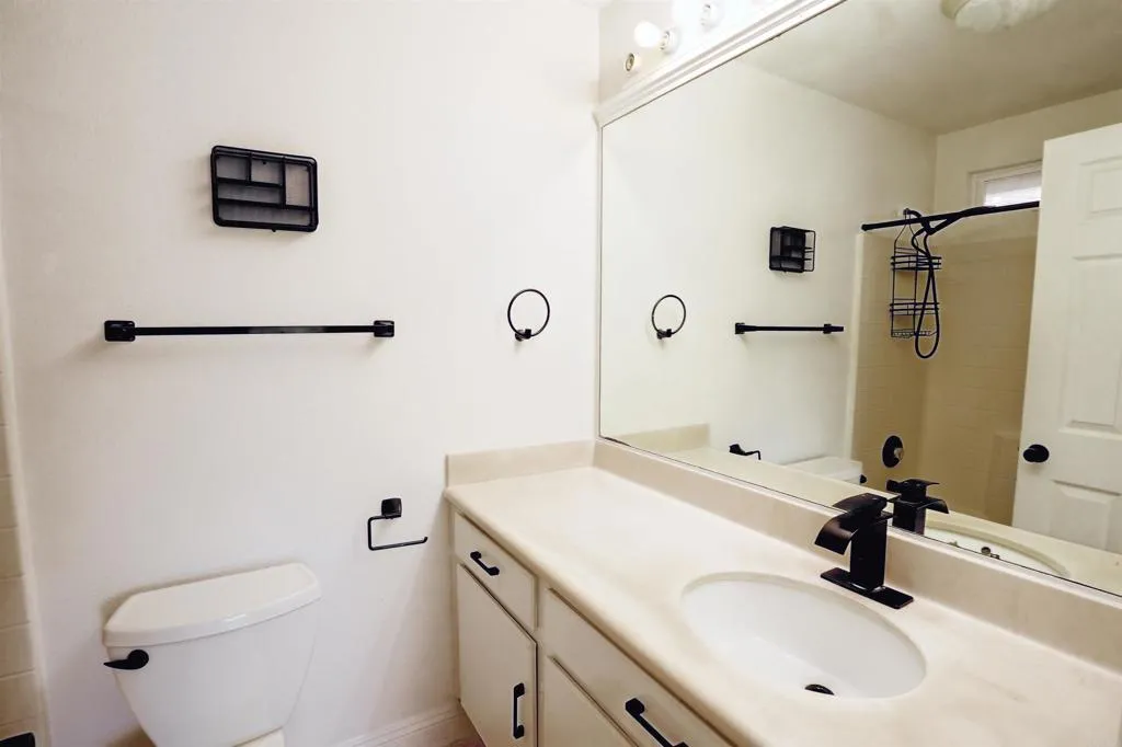 https://cdn.realtyfeed.com/cdn/127/306786862/e8d64899bc99fdfa901174978450d457.webp