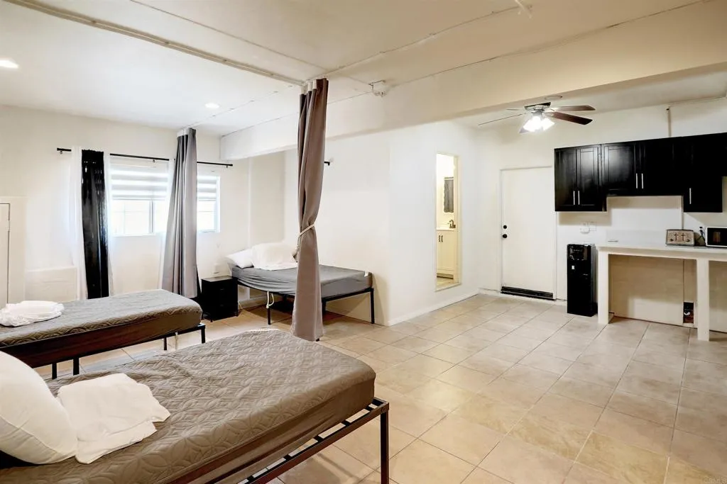 https://cdn.realtyfeed.com/cdn/127/306786862/e9766367ea1a3ea657108dbfed18e09f.webp