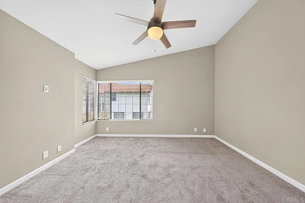 https://cdn.realtyfeed.com/cdn/127/306786875/dda924f1930b3ba822c5244f0c2b8fa9.webp
