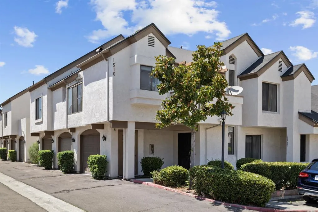 Photo #1: PTP2605990 Listing: Photo #1