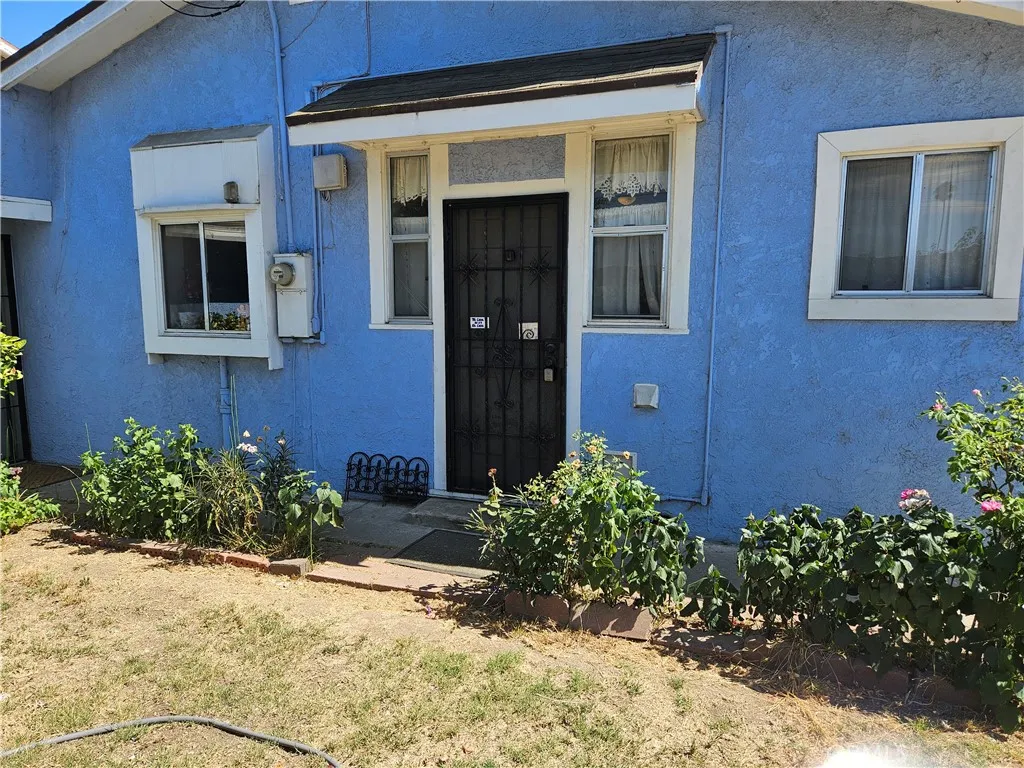 2213 Kelburn