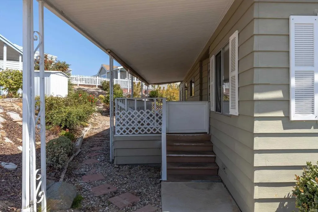 https://cdn.realtyfeed.com/cdn/127/306786950/9354a4aa1535c53d0282555e839b611f.webp