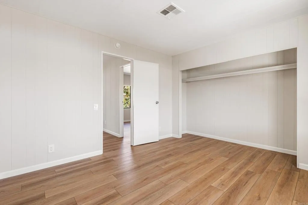 https://cdn.realtyfeed.com/cdn/127/306786950/9d3f97281fa65c7a416b36452110bb15.webp
