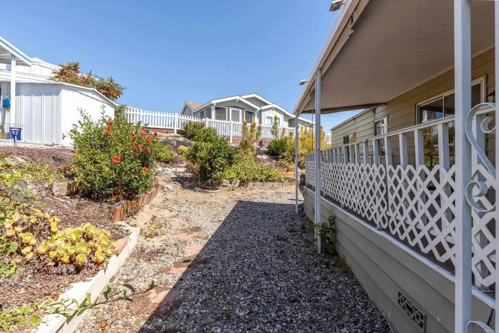 https://cdn.realtyfeed.com/cdn/127/306786950/d764808898429c7149e7ebcf2aff9575.webp