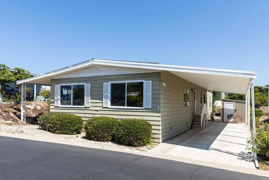 https://cdn.realtyfeed.com/cdn/127/306786950/d9fcd94c4394fb3fca2f6a6f549a434e.webp