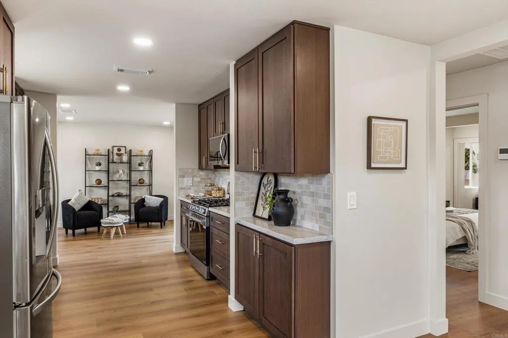 Photo #12: PTP2605991 Listing: Photo #12
