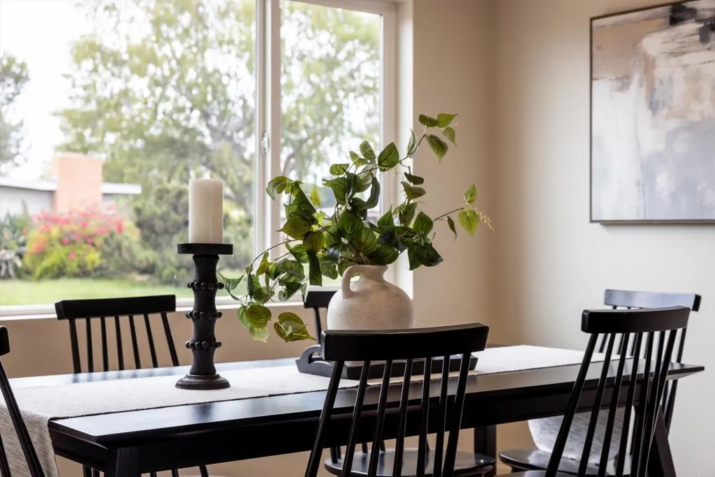 https://cdn.realtyfeed.com/cdn/127/306786974/79df5611b3069694057b3320b8fdde7f.webp