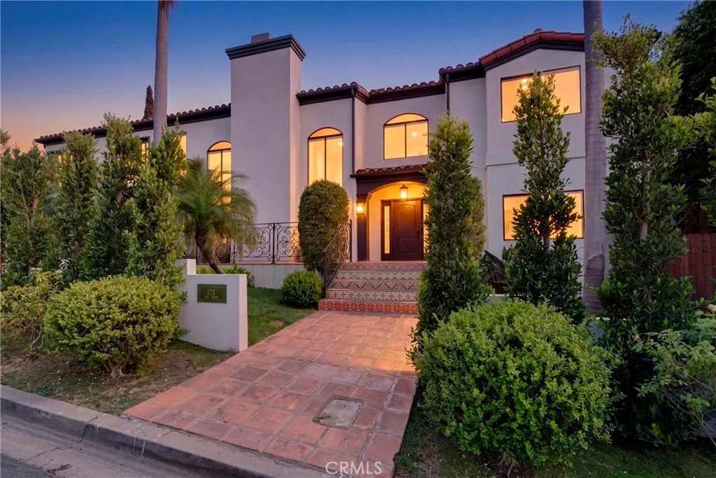Manhattan Beach, CA 90266