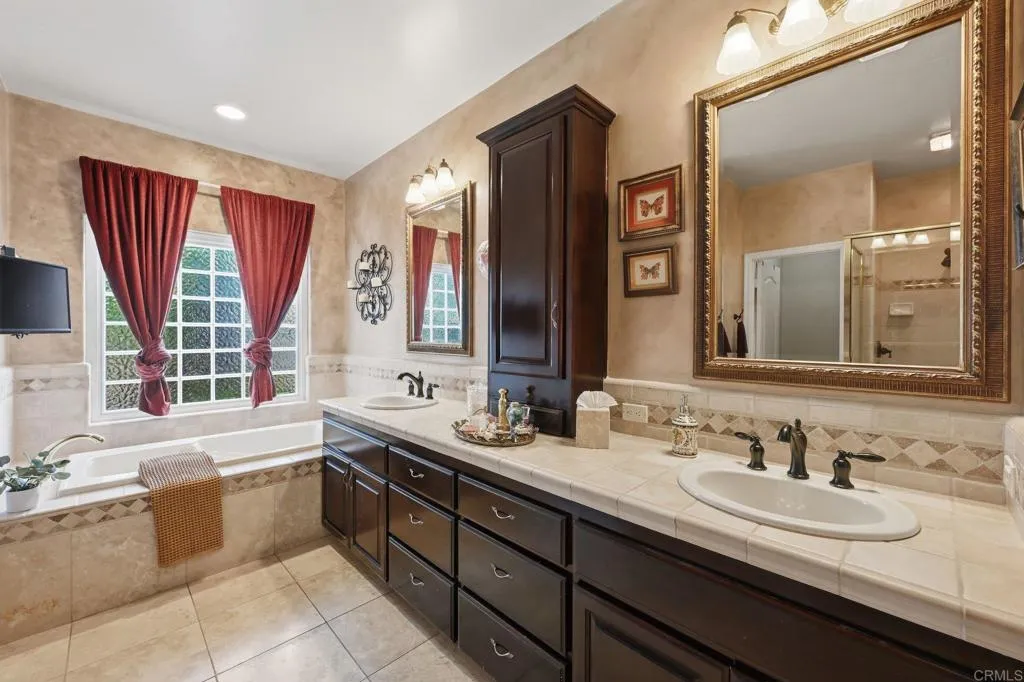 https://cdn.realtyfeed.com/cdn/127/306787005/46627ed3b912918adfa593ee82c2502a.webp