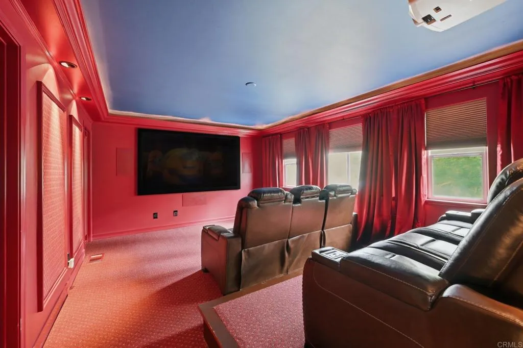 https://cdn.realtyfeed.com/cdn/127/306787005/9eb79d747a60b7099030cbcccc40276c.webp