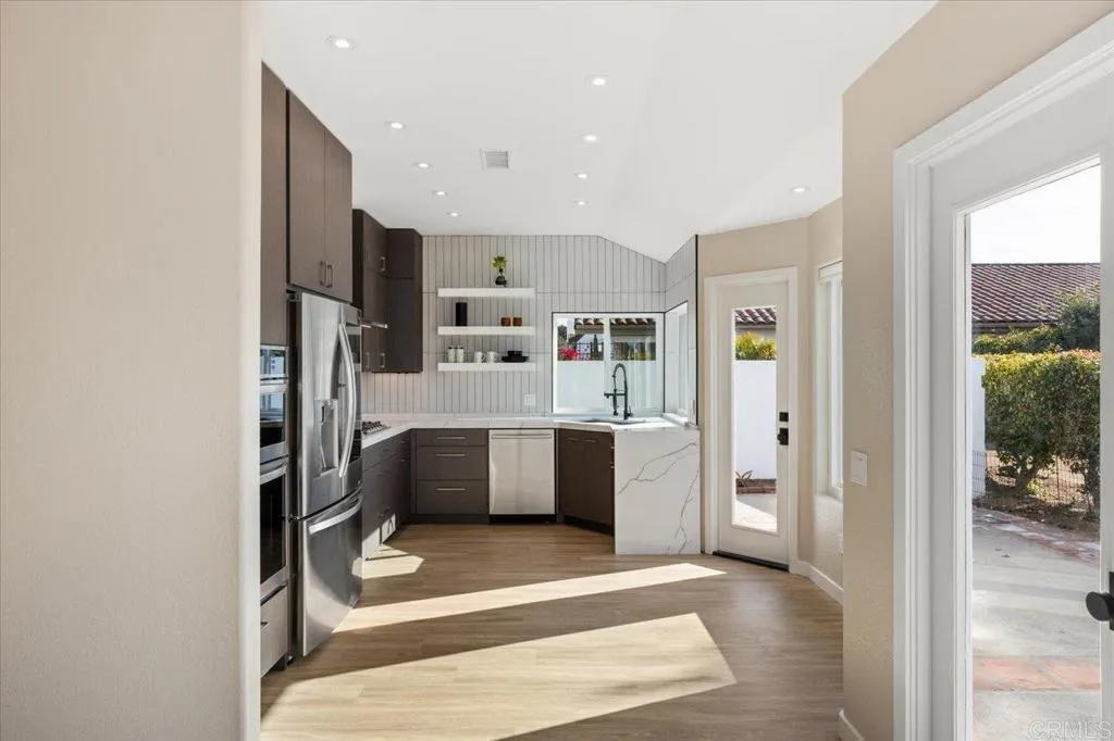 https://cdn.realtyfeed.com/cdn/127/306787010/07a0a1a26b2dec27d197cffac2000cdd.webp