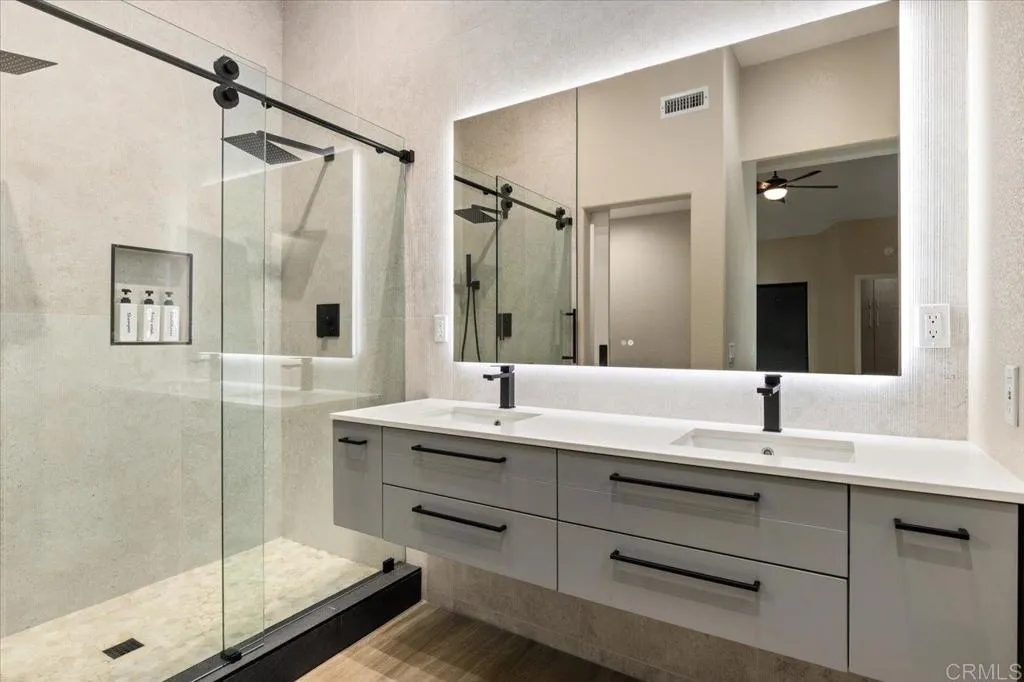 https://cdn.realtyfeed.com/cdn/127/306787010/1030b20f96da2610083593648cfce301.webp