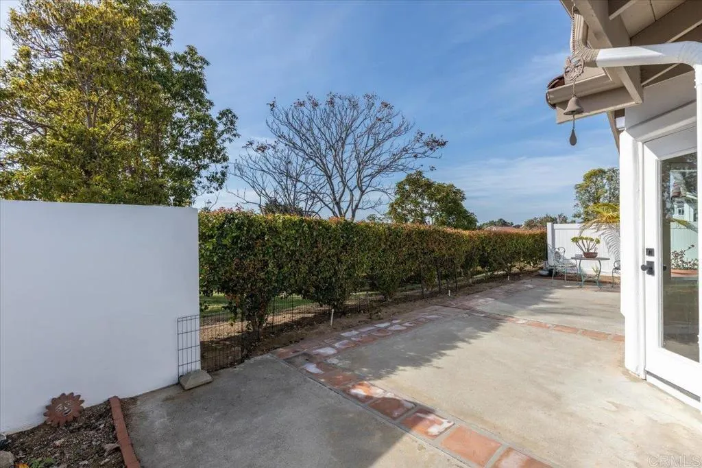 https://cdn.realtyfeed.com/cdn/127/306787010/271fac06e5f8d1f970df98f9756602a4.webp