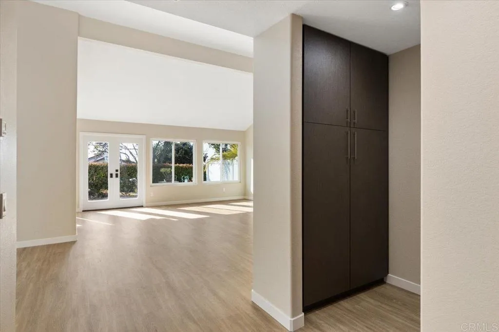 https://cdn.realtyfeed.com/cdn/127/306787010/5f79a113d7da4303ef4272afc839abac.webp